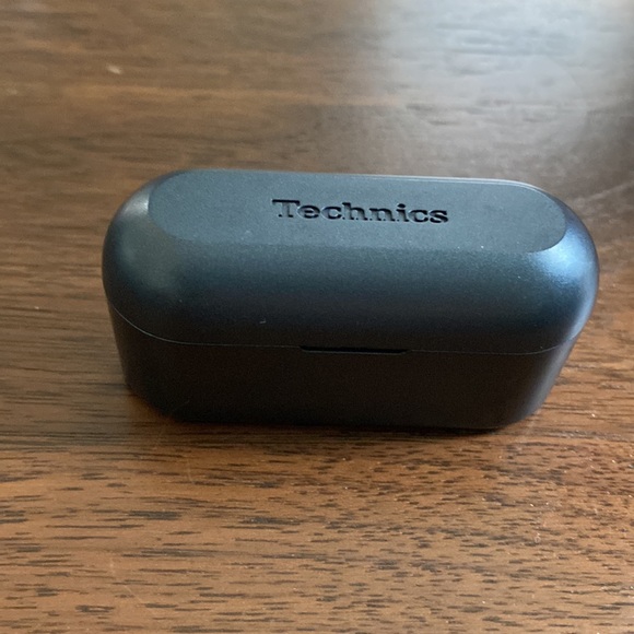 Technics Wireless Headphones Ear Buds - Picture 7 of 12